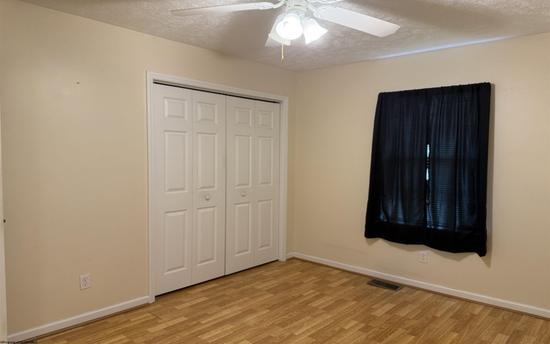 1205 Main Street, Clarksburg, West Virginia 26301, 3 Bedrooms Bedrooms, 6 Rooms Rooms,2 BathroomsBathrooms,Single Family Detached,For Sale,Main,10164423