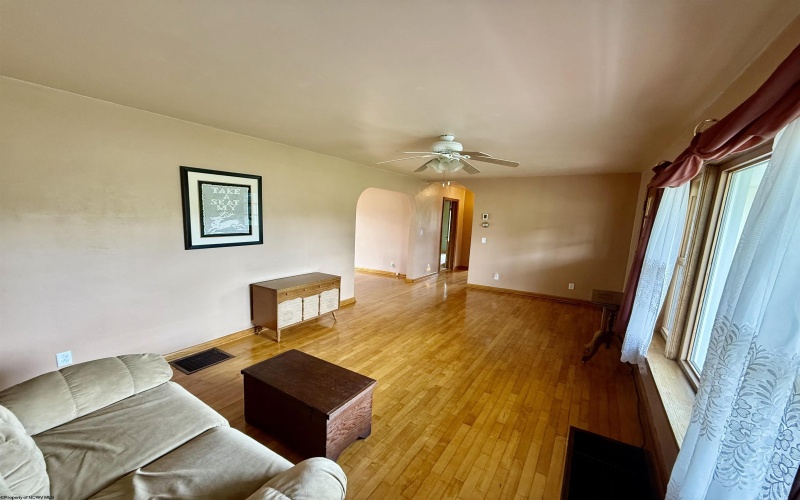 1557 Mansfield Drive, Philippi, West Virginia 26416, 3 Bedrooms Bedrooms, 8 Rooms Rooms,1 BathroomBathrooms,Single Family Detached,For Sale,Mansfield,10164420