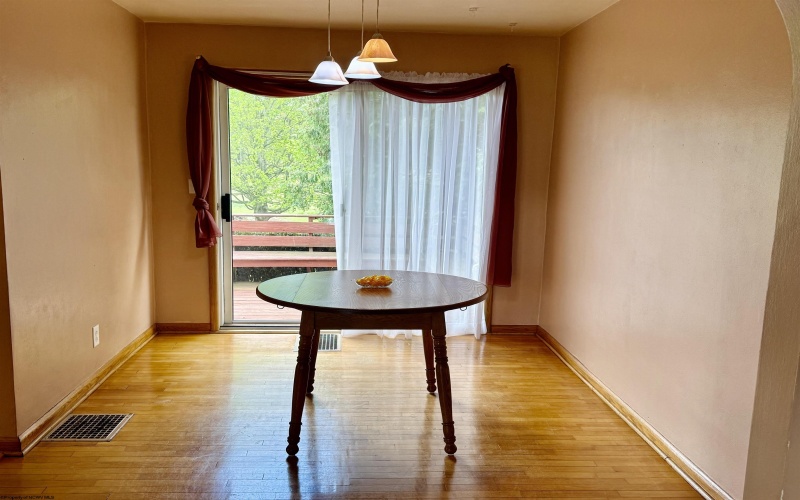 1557 Mansfield Drive, Philippi, West Virginia 26416, 3 Bedrooms Bedrooms, 8 Rooms Rooms,1 BathroomBathrooms,Single Family Detached,For Sale,Mansfield,10164420