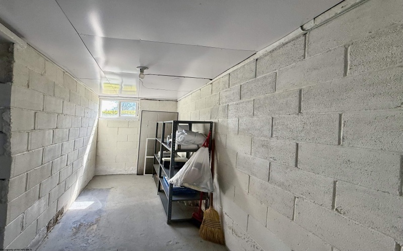 1557 Mansfield Drive, Philippi, West Virginia 26416, 3 Bedrooms Bedrooms, 8 Rooms Rooms,1 BathroomBathrooms,Single Family Detached,For Sale,Mansfield,10164420