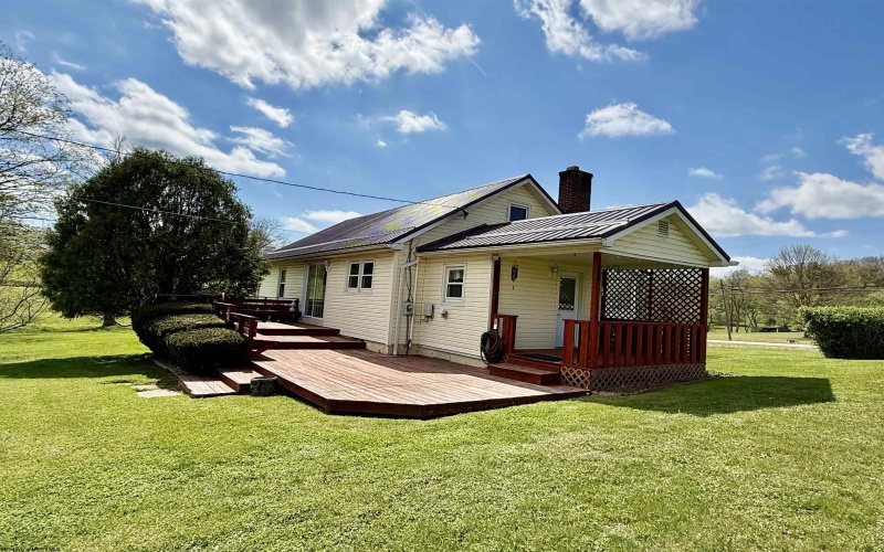 1557 Mansfield Drive, Philippi, West Virginia 26416, 3 Bedrooms Bedrooms, 8 Rooms Rooms,1 BathroomBathrooms,Single Family Detached,For Sale,Mansfield,10164420