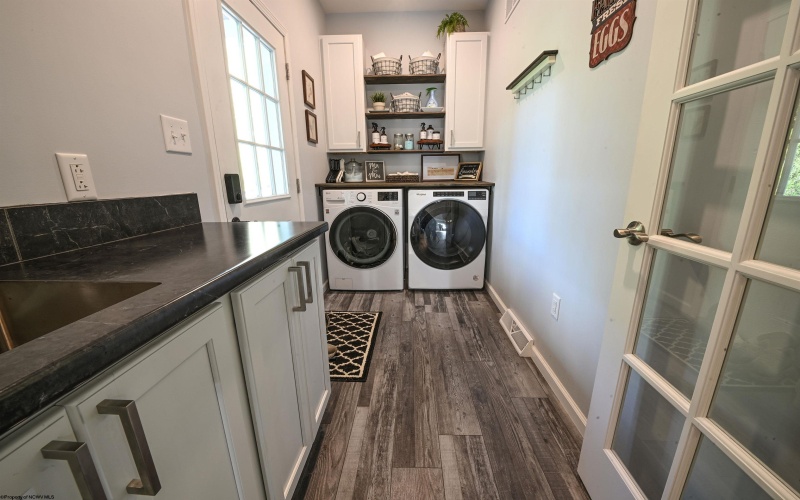 550 Saltwell Road, Shinnston, West Virginia 26431, 3 Bedrooms Bedrooms, 5 Rooms Rooms,2 BathroomsBathrooms,Single Family Detached,For Sale,Saltwell,10164422