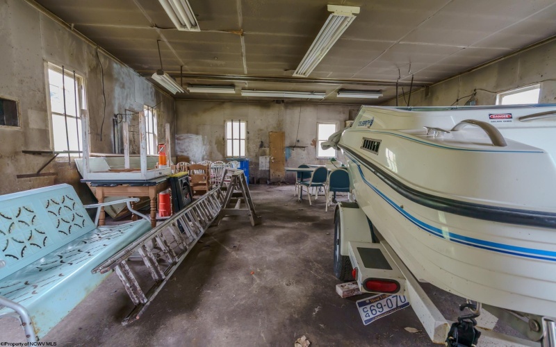 1058 Indiana Avenue, Fairmont, West Virginia 26554, 3 Bedrooms Bedrooms, 6 Rooms Rooms,1 BathroomBathrooms,Single Family Detached,For Sale,Indiana,10164412