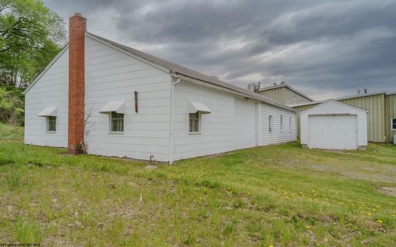 1058 Indiana Avenue, Fairmont, West Virginia 26554, 3 Bedrooms Bedrooms, 6 Rooms Rooms,1 BathroomBathrooms,Single Family Detached,For Sale,Indiana,10164412