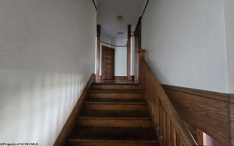 602 Temple Street, Hinton, West Virginia 25951, 4 Bedrooms Bedrooms, 10 Rooms Rooms,2 BathroomsBathrooms,Single Family Detached,For Sale,Temple,10164416