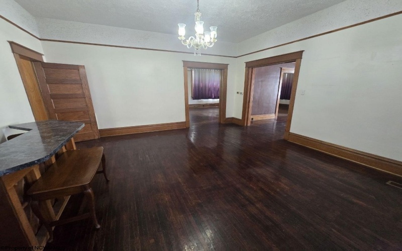 602 Temple Street, Hinton, West Virginia 25951, 4 Bedrooms Bedrooms, 10 Rooms Rooms,2 BathroomsBathrooms,Single Family Detached,For Sale,Temple,10164416