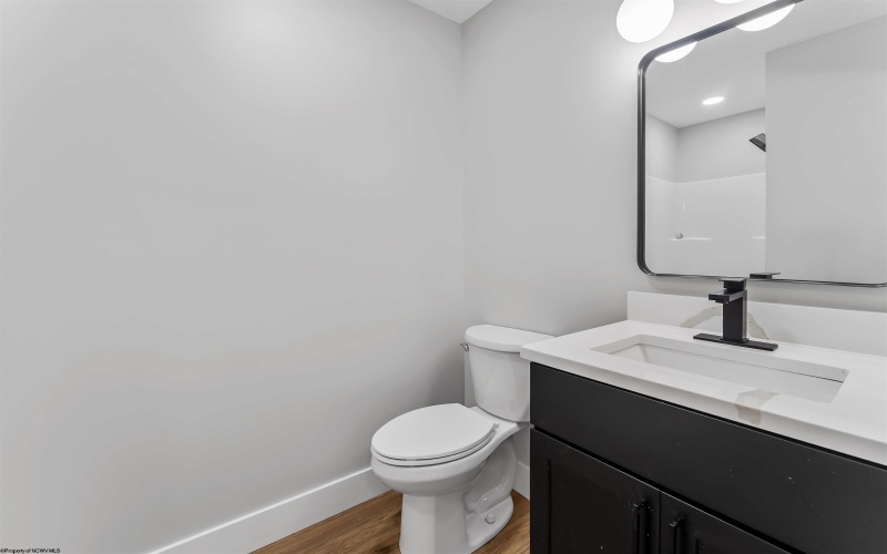 124 Tivoli Garden Drive, Morgantown, West Virginia 26508, 4 Bedrooms Bedrooms, 9 Rooms Rooms,4 BathroomsBathrooms,Single Family Attached,For Sale,Tivoli Garden,10164446