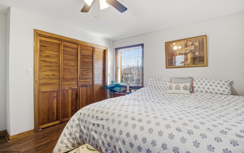 518 Shearwood Forest Drive, Bridgeport, West Virginia 26330, 2 Bedrooms Bedrooms, 4 Rooms Rooms,2 BathroomsBathrooms,Single Family Attached,For Sale,Shearwood Forest,10164451