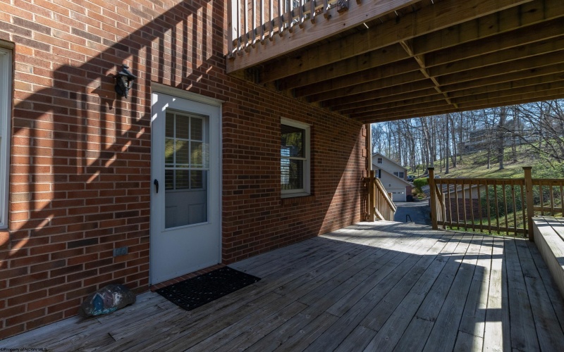 518 Shearwood Forest Drive, Bridgeport, West Virginia 26330, 2 Bedrooms Bedrooms, 4 Rooms Rooms,2 BathroomsBathrooms,Single Family Attached,For Sale,Shearwood Forest,10164451