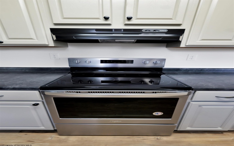 303 STATE Avenue, Terra Alta, West Virginia 26764, 2 Bedrooms Bedrooms, 5 Rooms Rooms,1 BathroomBathrooms,Single Family Detached,For Sale,STATE,10164453