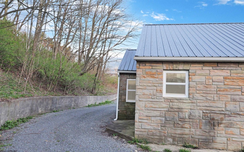 303 STATE Avenue, Terra Alta, West Virginia 26764, 2 Bedrooms Bedrooms, 5 Rooms Rooms,1 BathroomBathrooms,Single Family Detached,For Sale,STATE,10164453