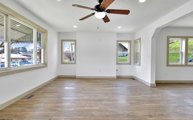 303 STATE Avenue, Terra Alta, West Virginia 26764, 2 Bedrooms Bedrooms, 5 Rooms Rooms,1 BathroomBathrooms,Single Family Detached,For Sale,STATE,10164453