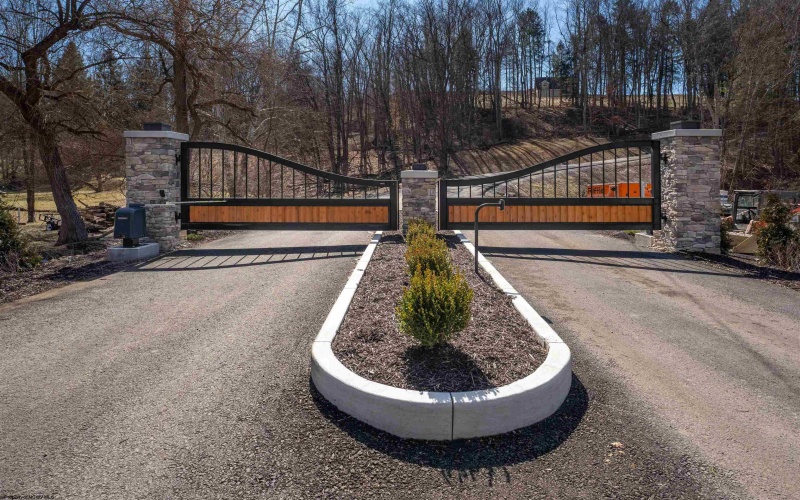 Lot 10 Bo Drive, Morgantown, West Virginia 26508, ,Lots/land,For Sale,Bo,10159201
