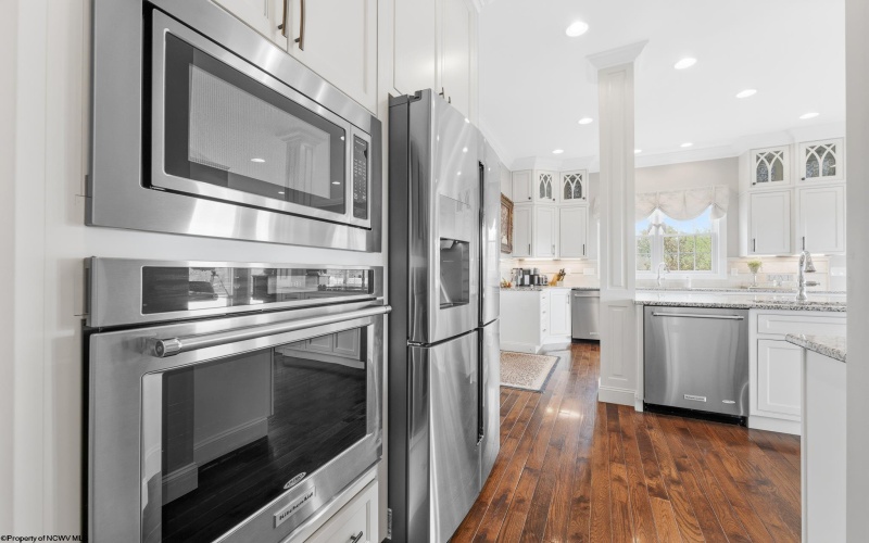 1001 Summit Drive, Morgantown, West Virginia 26508, 6 Bedrooms Bedrooms, 13 Rooms Rooms,5 BathroomsBathrooms,Single Family Detached,For Sale,Summit,10164452