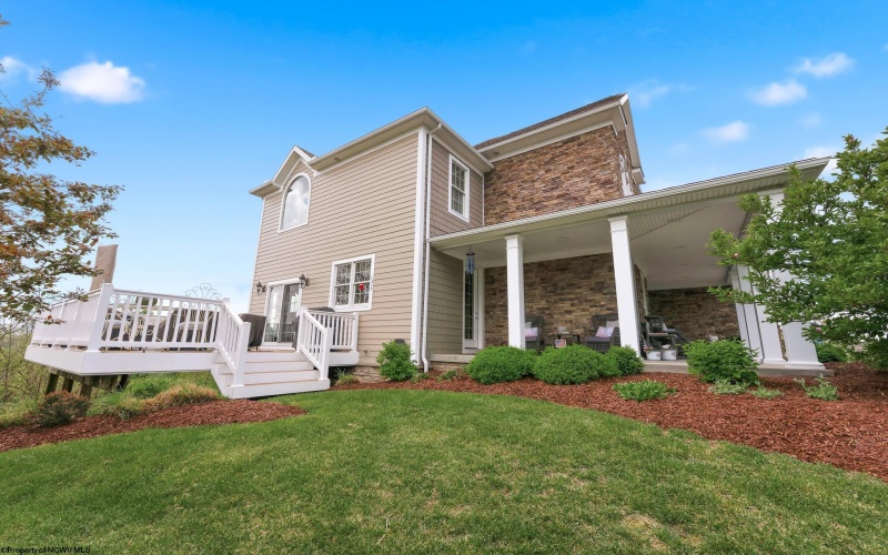 1001 Summit Drive, Morgantown, West Virginia 26508, 6 Bedrooms Bedrooms, 13 Rooms Rooms,5 BathroomsBathrooms,Single Family Detached,For Sale,Summit,10164452