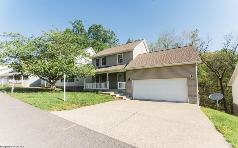 90 Antietam Drive, Morgantown, West Virginia 26508, 3 Bedrooms Bedrooms, 7 Rooms Rooms,2 BathroomsBathrooms,Single Family Detached,For Sale,Antietam,10164450