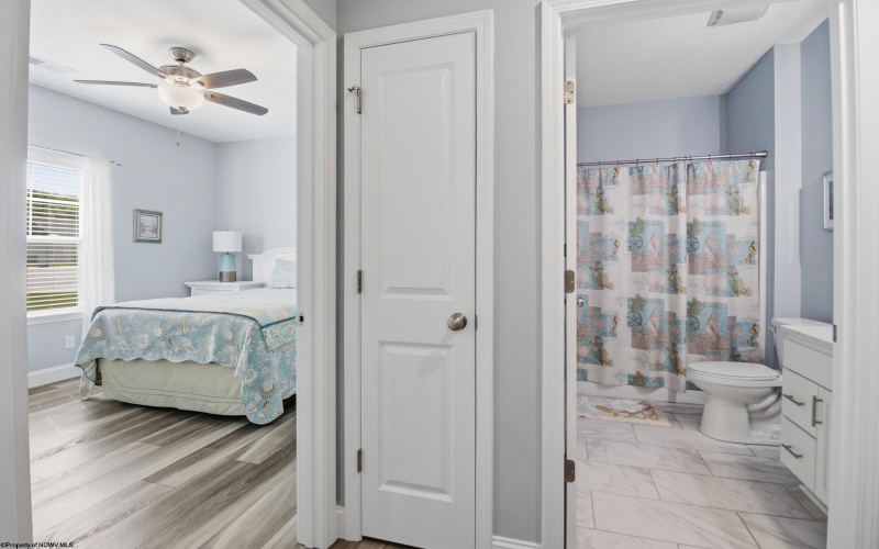 309 Sunbury Lane, Bridgeport, West Virginia 26330, 3 Bedrooms Bedrooms, 6 Rooms Rooms,2 BathroomsBathrooms,Single Family Detached,For Sale,Sunbury,10164449