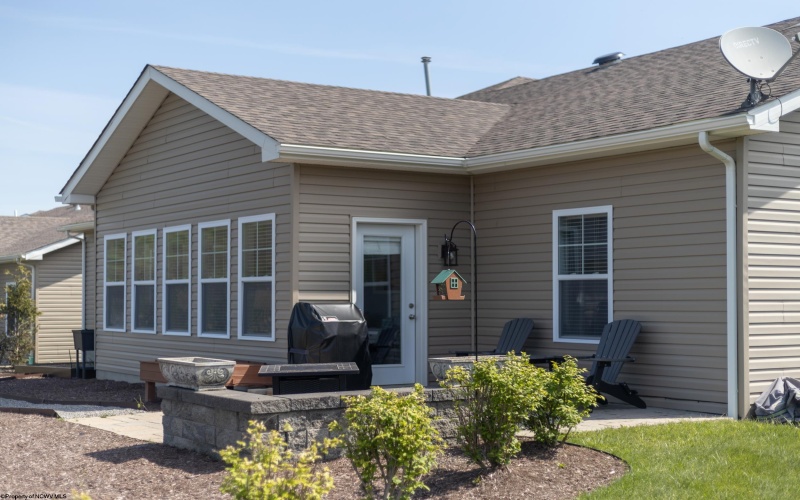 309 Sunbury Lane, Bridgeport, West Virginia 26330, 3 Bedrooms Bedrooms, 6 Rooms Rooms,2 BathroomsBathrooms,Single Family Detached,For Sale,Sunbury,10164449