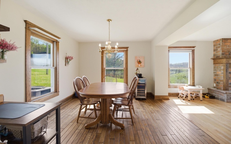 2376 Hastings Run Road, Mount Clare, West Virginia 26408, 4 Bedrooms Bedrooms, 9 Rooms Rooms,3 BathroomsBathrooms,Single Family Detached,For Sale,Hastings Run,10164436