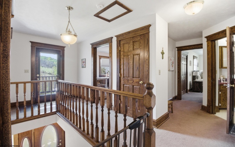 2376 Hastings Run Road, Mount Clare, West Virginia 26408, 4 Bedrooms Bedrooms, 9 Rooms Rooms,3 BathroomsBathrooms,Single Family Detached,For Sale,Hastings Run,10164436