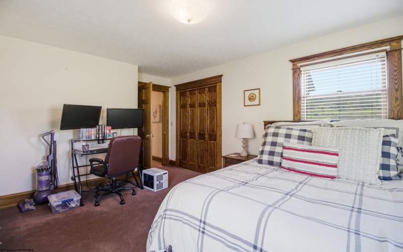 2376 Hastings Run Road, Mount Clare, West Virginia 26408, 4 Bedrooms Bedrooms, 9 Rooms Rooms,3 BathroomsBathrooms,Single Family Detached,For Sale,Hastings Run,10164436