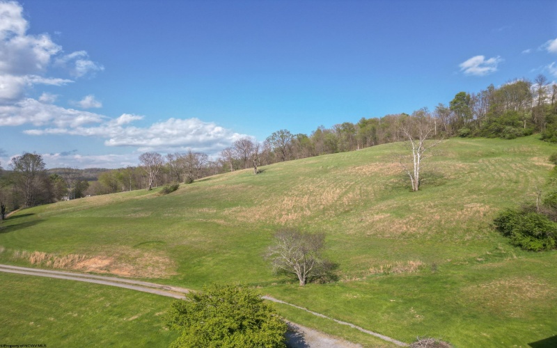 2376 Hastings Run Road, Mount Clare, West Virginia 26408, 4 Bedrooms Bedrooms, 9 Rooms Rooms,3 BathroomsBathrooms,Single Family Detached,For Sale,Hastings Run,10164436