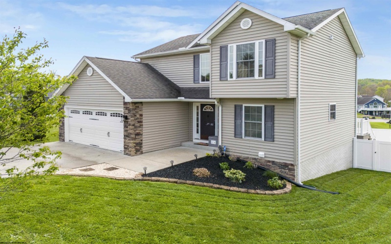 513 Birdie Court, Maidsville, West Virginia 26541, 4 Bedrooms Bedrooms, 8 Rooms Rooms,3 BathroomsBathrooms,Single Family Detached,For Sale,Birdie,10164447