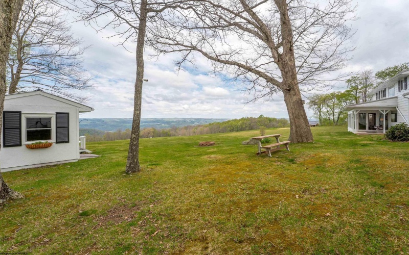 463 Cinder Bin Road, Terra Alta, West Virginia 26764, 3 Bedrooms Bedrooms, 8 Rooms Rooms,3 BathroomsBathrooms,Single Family Detached,For Sale,Cinder Bin,10164445