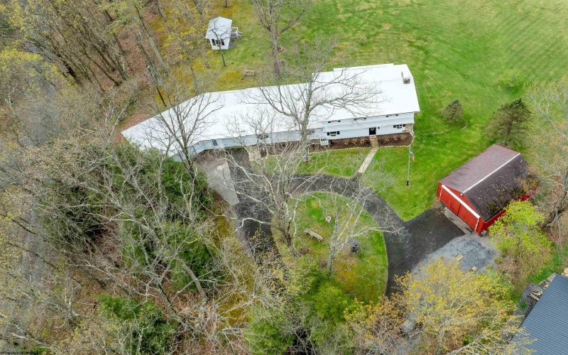 463 Cinder Bin Road, Terra Alta, West Virginia 26764, 3 Bedrooms Bedrooms, 8 Rooms Rooms,3 BathroomsBathrooms,Single Family Detached,For Sale,Cinder Bin,10164445