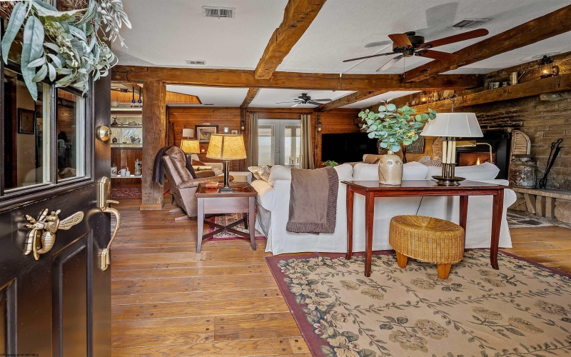 463 Cinder Bin Road, Terra Alta, West Virginia 26764, 3 Bedrooms Bedrooms, 8 Rooms Rooms,3 BathroomsBathrooms,Single Family Detached,For Sale,Cinder Bin,10164445