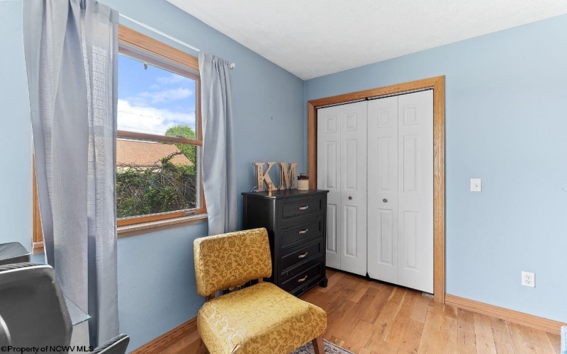 407 Corona Drive, Morgantown, West Virginia 26508, 3 Bedrooms Bedrooms, 6 Rooms Rooms,2 BathroomsBathrooms,Single Family Detached,For Sale,Corona,10164443