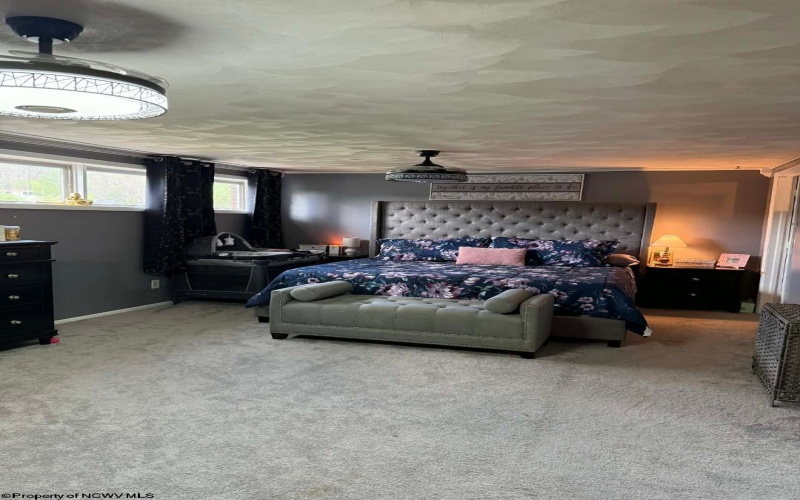 68 Allman Avenue, Buckhannon, West Virginia 26201, 4 Bedrooms Bedrooms, 7 Rooms Rooms,3 BathroomsBathrooms,Single Family Detached,For Sale,Allman,10164437