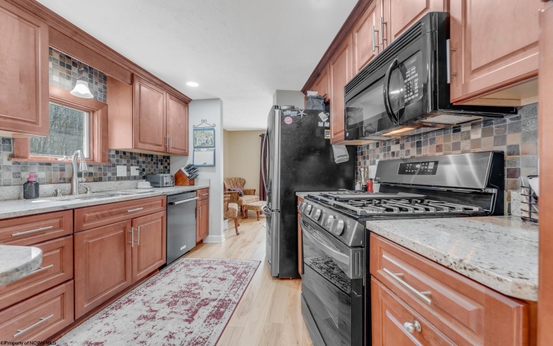 7817 Mason Dixon Highway, Wana, West Virginia 26590, 3 Bedrooms Bedrooms, 9 Rooms Rooms,2 BathroomsBathrooms,Single Family Detached,For Sale,Mason Dixon,10164438