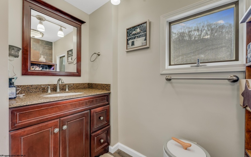 7817 Mason Dixon Highway, Wana, West Virginia 26590, 3 Bedrooms Bedrooms, 9 Rooms Rooms,2 BathroomsBathrooms,Single Family Detached,For Sale,Mason Dixon,10164438