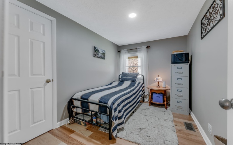 7817 Mason Dixon Highway, Wana, West Virginia 26590, 3 Bedrooms Bedrooms, 9 Rooms Rooms,2 BathroomsBathrooms,Single Family Detached,For Sale,Mason Dixon,10164438