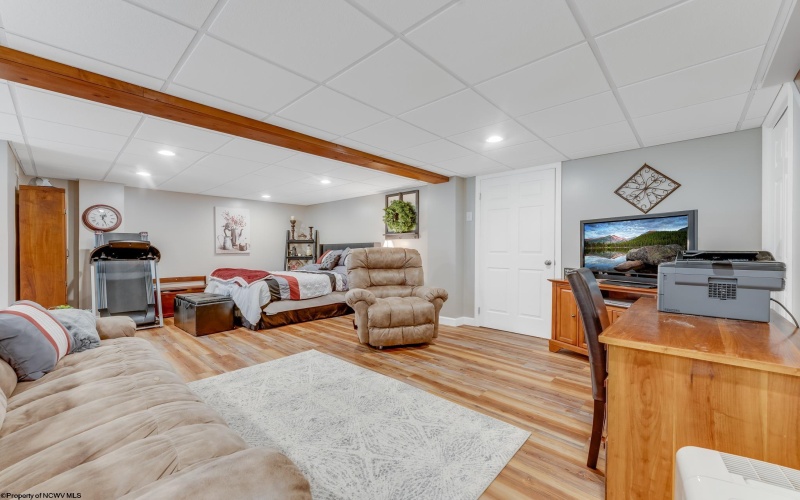 7817 Mason Dixon Highway, Wana, West Virginia 26590, 3 Bedrooms Bedrooms, 9 Rooms Rooms,2 BathroomsBathrooms,Single Family Detached,For Sale,Mason Dixon,10164438