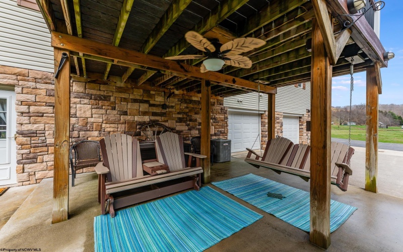 7817 Mason Dixon Highway, Wana, West Virginia 26590, 3 Bedrooms Bedrooms, 9 Rooms Rooms,2 BathroomsBathrooms,Single Family Detached,For Sale,Mason Dixon,10164438