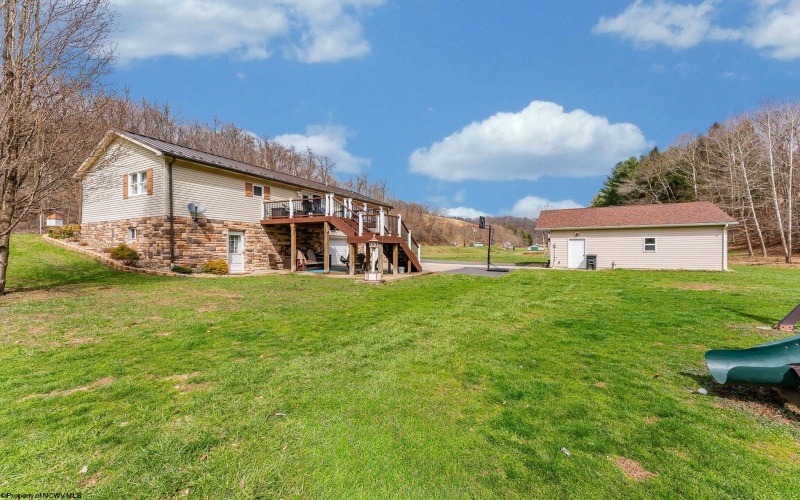 7817 Mason Dixon Highway, Wana, West Virginia 26590, 3 Bedrooms Bedrooms, 9 Rooms Rooms,2 BathroomsBathrooms,Single Family Detached,For Sale,Mason Dixon,10164438