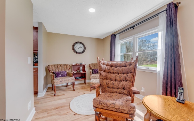 7817 Mason Dixon Highway, Wana, West Virginia 26590, 3 Bedrooms Bedrooms, 9 Rooms Rooms,2 BathroomsBathrooms,Single Family Detached,For Sale,Mason Dixon,10164438