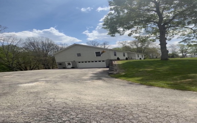 109 Cottage Hill Lane, Beverly, West Virginia 26253, 4 Bedrooms Bedrooms, 8 Rooms Rooms,3 BathroomsBathrooms,Single Family Detached,For Sale,Cottage Hill,10164457