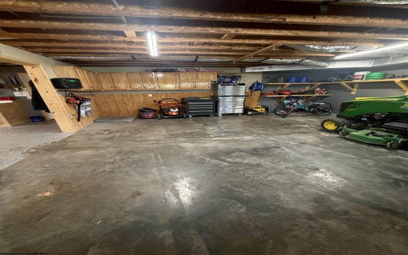 109 Cottage Hill Lane, Beverly, West Virginia 26253, 4 Bedrooms Bedrooms, 8 Rooms Rooms,3 BathroomsBathrooms,Single Family Detached,For Sale,Cottage Hill,10164457