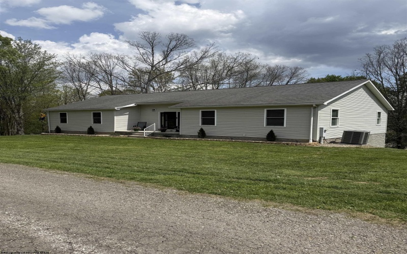 109 Cottage Hill Lane, Beverly, West Virginia 26253, 4 Bedrooms Bedrooms, 8 Rooms Rooms,3 BathroomsBathrooms,Single Family Detached,For Sale,Cottage Hill,10164457
