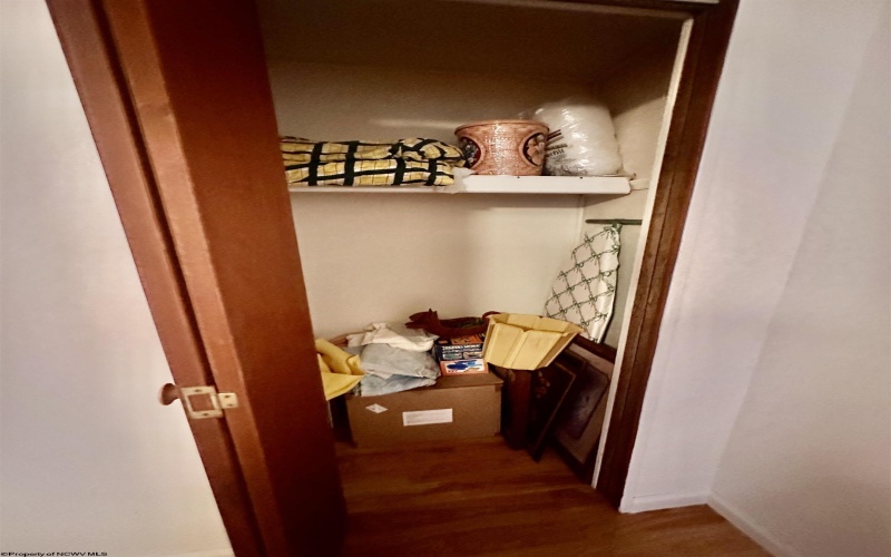 301 Elk River Road, Webster Springs, West Virginia 26288, 3 Bedrooms Bedrooms, 5 Rooms Rooms,1 BathroomBathrooms,Single Family Detached,For Sale,Elk River,10164456