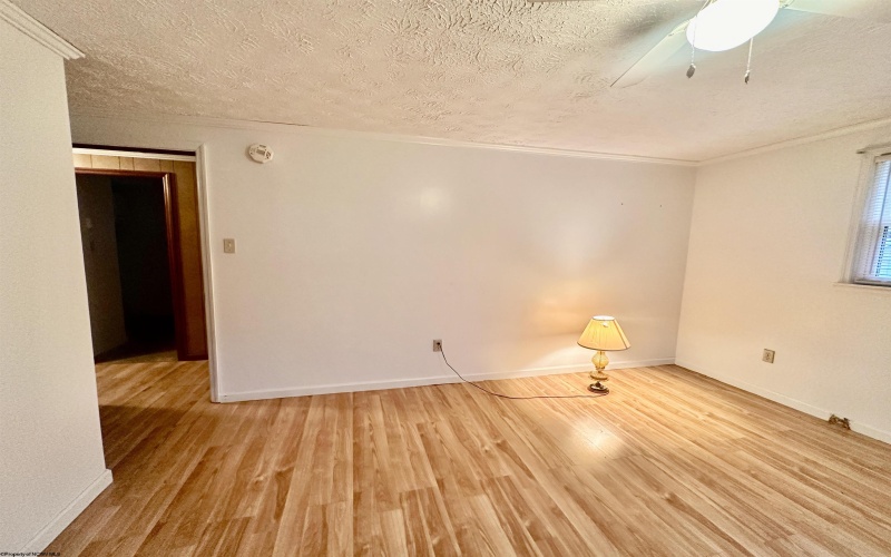 301 Elk River Road, Webster Springs, West Virginia 26288, 3 Bedrooms Bedrooms, 5 Rooms Rooms,1 BathroomBathrooms,Single Family Detached,For Sale,Elk River,10164456