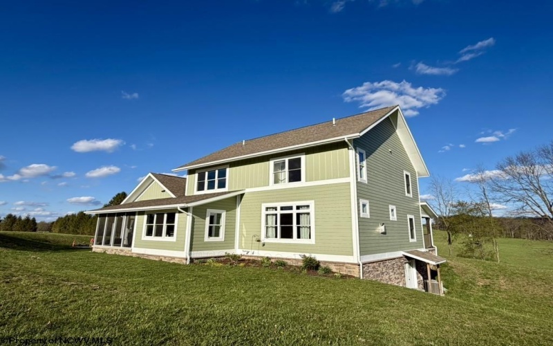 2393 Stony Run Road, Independence, West Virginia 26374, 4 Bedrooms Bedrooms, 15 Rooms Rooms,3 BathroomsBathrooms,Single Family Detached,For Sale,Stony Run,10164463