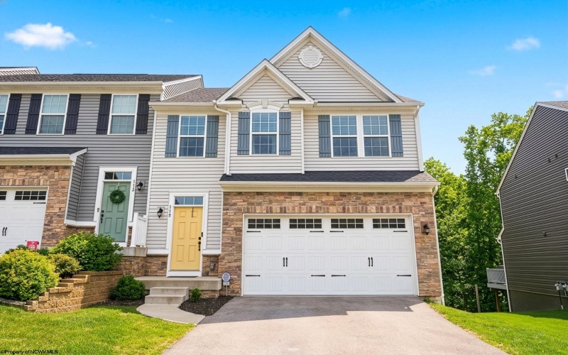 110 Magisk Lane, Morgantown, West Virginia 26501, 3 Bedrooms Bedrooms, 7 Rooms Rooms,3 BathroomsBathrooms,Single Family Attached,For Sale,Magisk,10164459