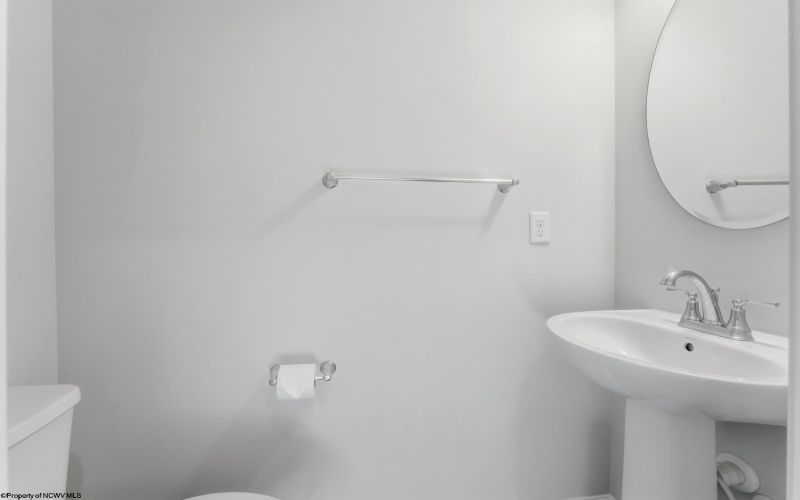 110 Magisk Lane, Morgantown, West Virginia 26501, 3 Bedrooms Bedrooms, 7 Rooms Rooms,3 BathroomsBathrooms,Single Family Attached,For Sale,Magisk,10164459