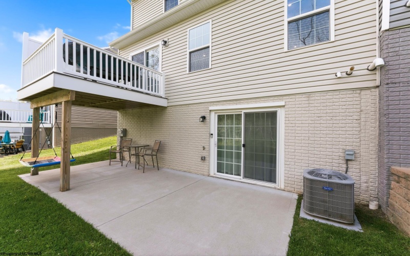 110 Magisk Lane, Morgantown, West Virginia 26501, 3 Bedrooms Bedrooms, 7 Rooms Rooms,3 BathroomsBathrooms,Single Family Attached,For Sale,Magisk,10164459