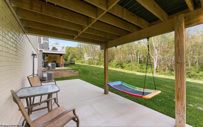 110 Magisk Lane, Morgantown, West Virginia 26501, 3 Bedrooms Bedrooms, 7 Rooms Rooms,3 BathroomsBathrooms,Single Family Attached,For Sale,Magisk,10164459