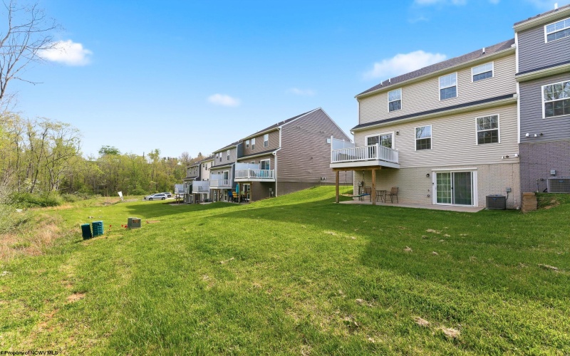 110 Magisk Lane, Morgantown, West Virginia 26501, 3 Bedrooms Bedrooms, 7 Rooms Rooms,3 BathroomsBathrooms,Single Family Attached,For Sale,Magisk,10164459